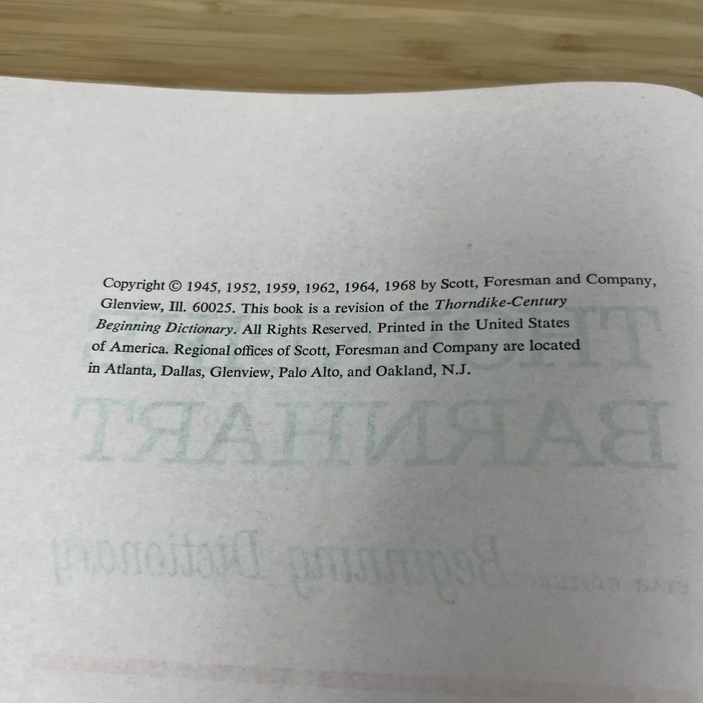 Vintage Book - 1968‎ Thorndike Barnhart Star Edition Beginning Dictionary
